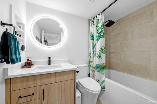 107-189 16Th Avenue E, Vancouver, BC 