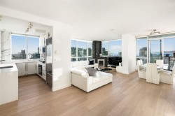 3501-1328 Pender Street W Vancouver, BC V6E 4T1