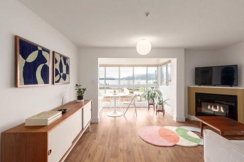 207-2211 Wall Street, Vancouver, BC 