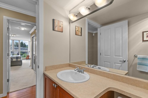 903-235 Guildford Way, Port Moody, BC 