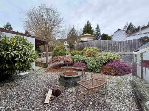 5808 Anchor Road, Sechelt, BC 