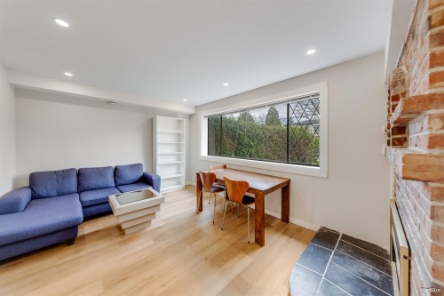 5571 Claude Avenue, Burnaby, BC 