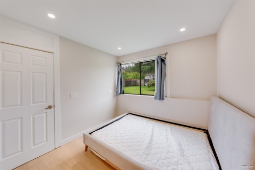 5571 Claude Avenue, Burnaby, BC 