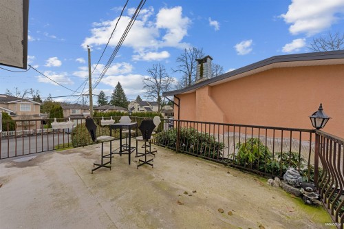 5571 Claude Avenue, Burnaby, BC 