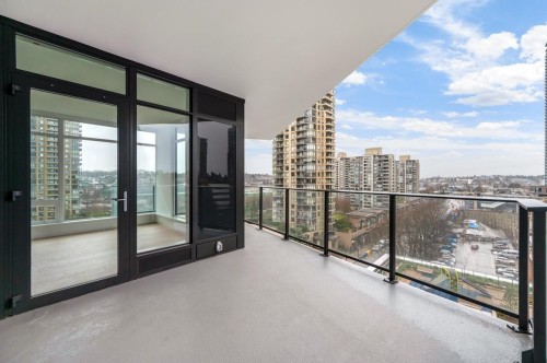 802-2181 Madison Avenue, Burnaby, BC 