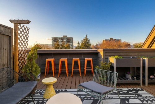 305-2001 Balsam Street, Vancouver, BC 