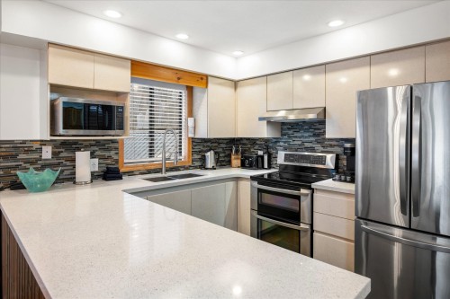 204-4821 Spearhead Drive, Whistler, BC 