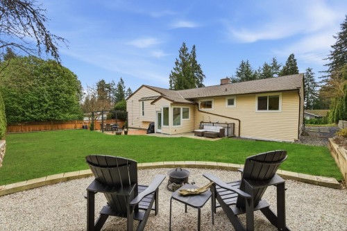 2524 Bendale Road, North Vancouver, BC 