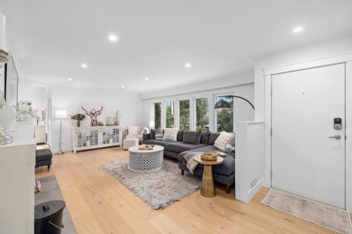 2524 Bendale Road, North Vancouver, BC 