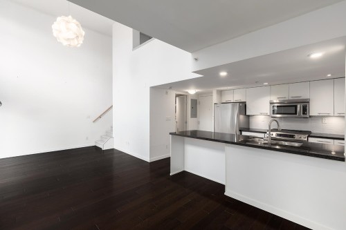 Ph7-1288 Chesterfield Avenue, North Vancouver, BC 