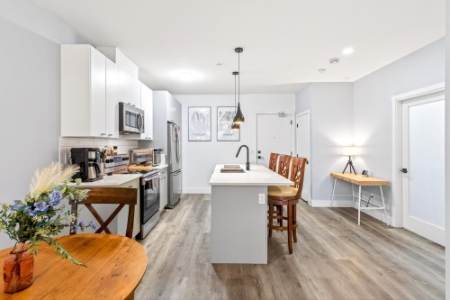 303-12320 222 Street, Maple Ridge, BC 