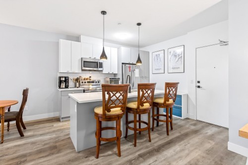 303-12320 222 Street, Maple Ridge, BC 