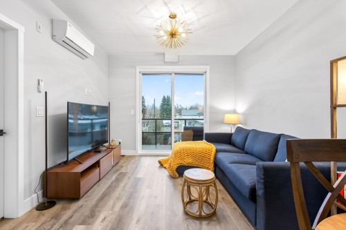 303-12320 222 Street, Maple Ridge, BC 