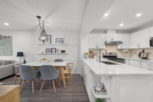 201-200 Klahanie Drive, Port Moody, BC 