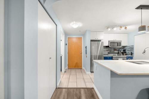 316-6833 Village Green, Burnaby, BC 