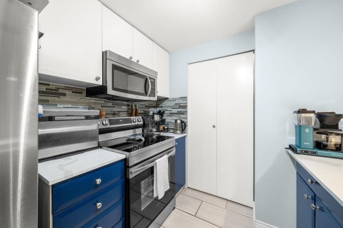 316-6833 Village Green, Burnaby, BC 