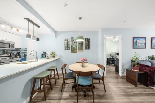 316-6833 Village Green, Burnaby, BC 