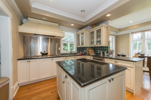 1453 Laurier Avenue, Vancouver, BC 