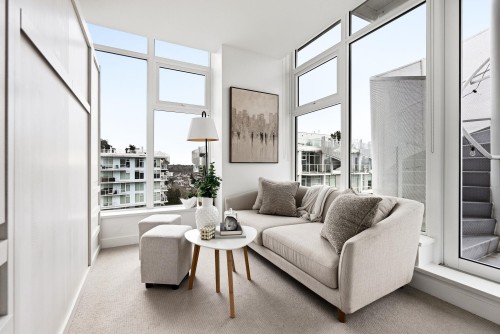 1801-4638 Gladstone Street, Vancouver, BC 