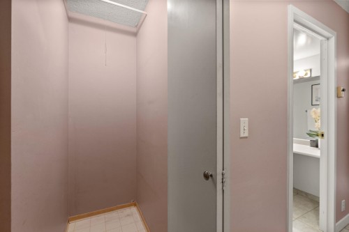 504-789 Drake Street, Vancouver, BC 