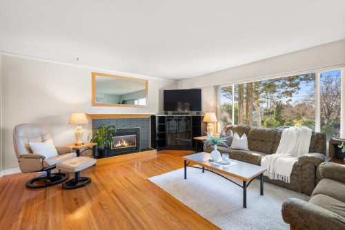 5118 Cooper Place  Delta, BC V4K 3J1