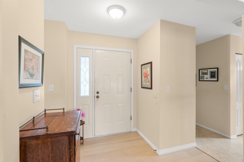 4967 Laurel Avenue, Sechelt, BC 