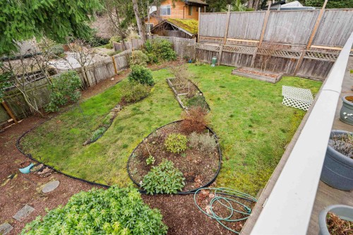 4967 Laurel Avenue, Sechelt, BC 