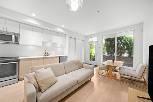 1419 1St Avenue E, Vancouver, BC 