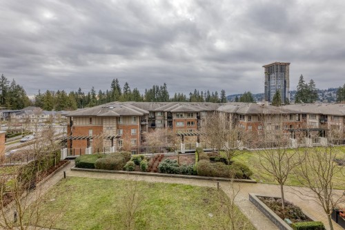 403-3100 Windsor Gate, Coquitlam, BC 