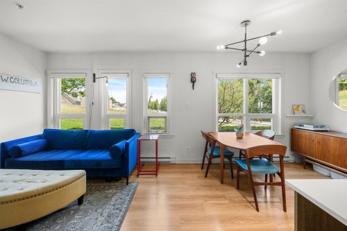 Th4-125 Columbia Street, New Westminster, BC 