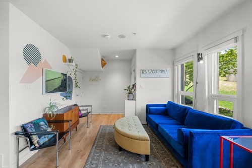 Th4-125 Columbia Street, New Westminster, BC 