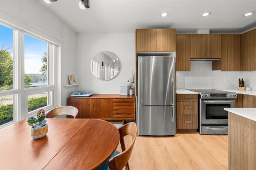 Th4-125 Columbia Street, New Westminster, BC 