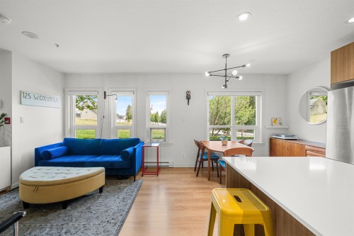 Th4-125 Columbia Street, New Westminster, BC 