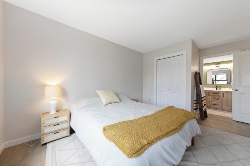 311-225 Newport Drive, Port Moody, BC 