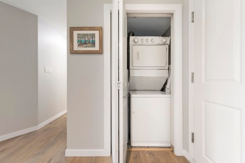 311-225 Newport Drive, Port Moody, BC 