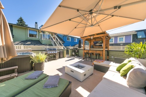 153 19Th Avenue W, Vancouver, BC 