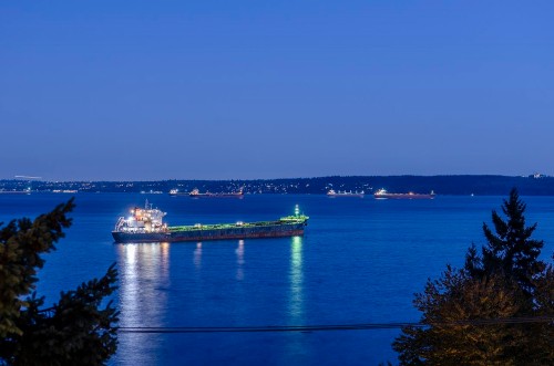 4651 Marine Drive, West Vancouver, BC 