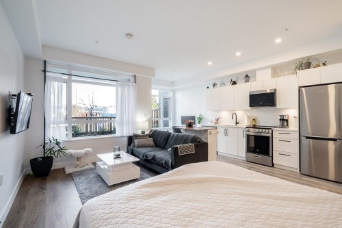 105-22575 Brown Avenue, Maple Ridge, BC 