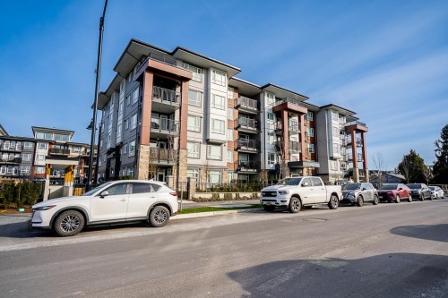 105-22575 Brown Avenue, Maple Ridge, BC 