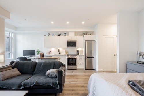 105-22575 Brown Avenue, Maple Ridge, BC 