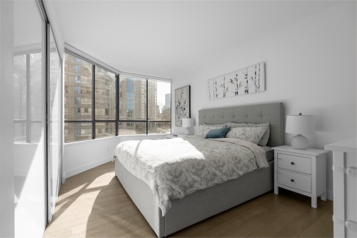 402-738 Broughton Street, Vancouver, BC 