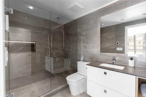 402-738 Broughton Street, Vancouver, BC 