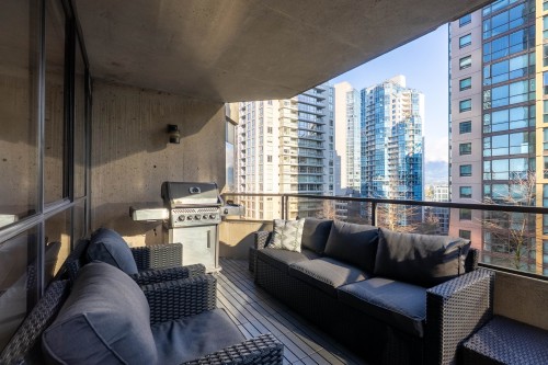 402-738 Broughton Street, Vancouver, BC 