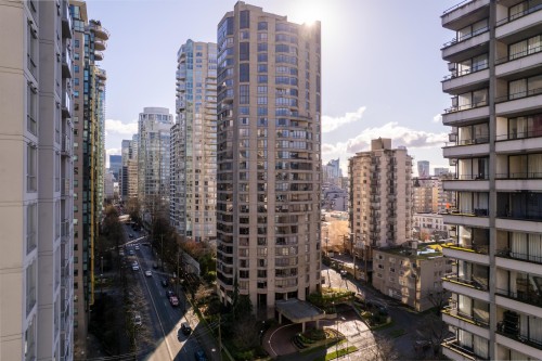 402-738 Broughton Street, Vancouver, BC 