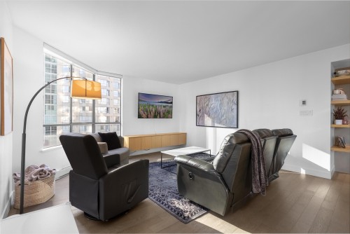 402-738 Broughton Street, Vancouver, BC 