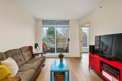 413-2520 Manitoba Street, Vancouver, BC 