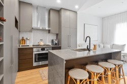 632-55 Klahanie Drive  Port Moody, BC V3H 0M9