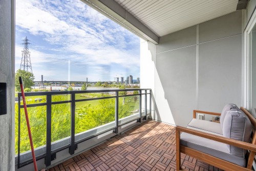 309-10033 River Drive, Richmond, BC 