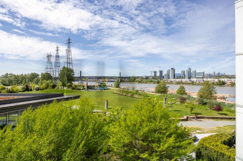 309-10033 River Drive, Richmond, BC 