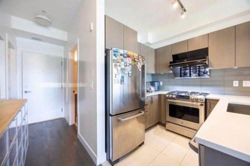 309-10033 River Drive, Richmond, BC 